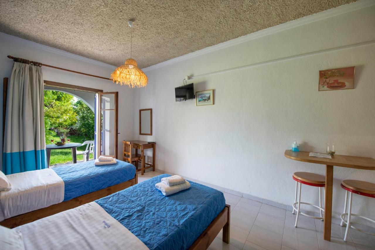 Villa Spyridoula Studios On The Beach Szidári Kültér fotó